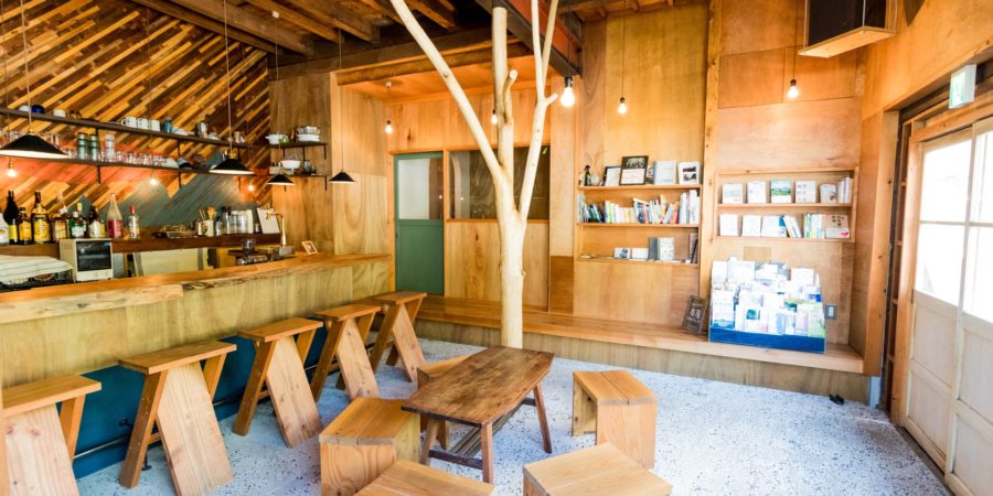 シェアハウスのリビング